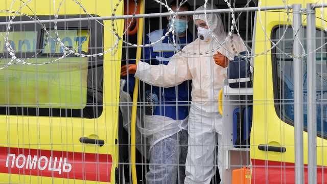 Россия 9 дней подряд обновляет коронавирусные антирекорды