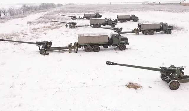 ВСУ провели учения возле оккупированного Крыма: уничтожали "противника" с помощью гаубиц
