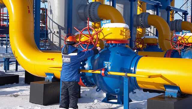 «Газпром» резко увеличил прокачку газа через Украину после угрозы санкций против путинских олигархов