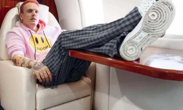 Инфоцыгане или успешные бизнесмены? Как украинцы отдают тысячи гривен блогерам ради богатого будущего