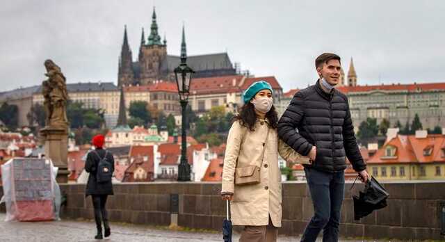 В Чехии отменяют ограничения для непривитых от коронавируса