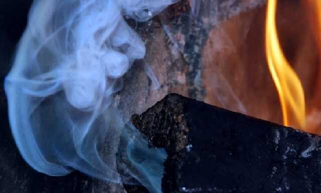 В Запорожье 7 человек отравились угарным газом, среди них дети