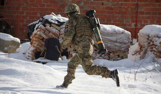 Украинские военные учатся воевать американским «уничтожителем бункеров»