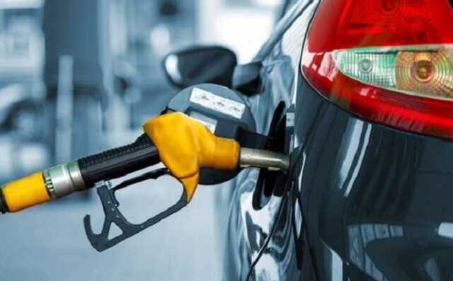 Бензин на АЗС подорожает еще на 1,59 грн за литр