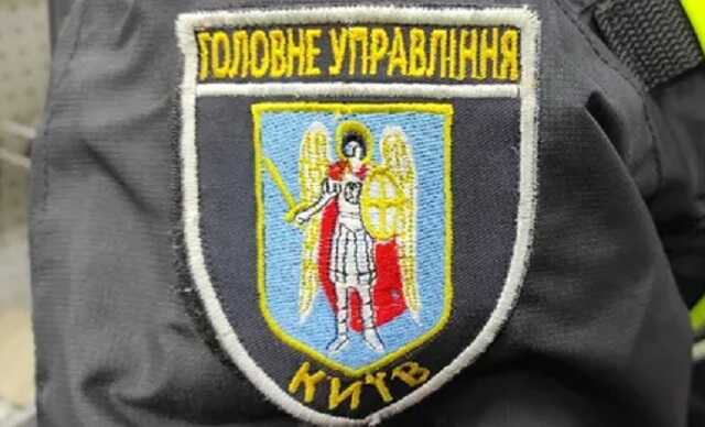 В Киеве мужчина во время застолья застрелил сожительницу