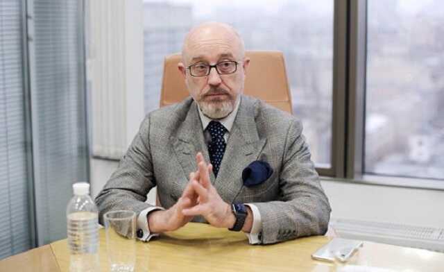 Вероятность эскалации со стороны РФ низкая, - министр обороны