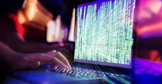 Банки ЕС и США готовятся к кибератакам из России – Reuters