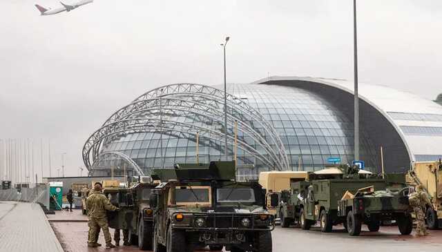 СМИ: Американские военные в Польше готовятся к эвакуации граждан США из Украины