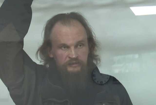 Відпустив бороду та зажадав пісень: луцького терориста досі судять