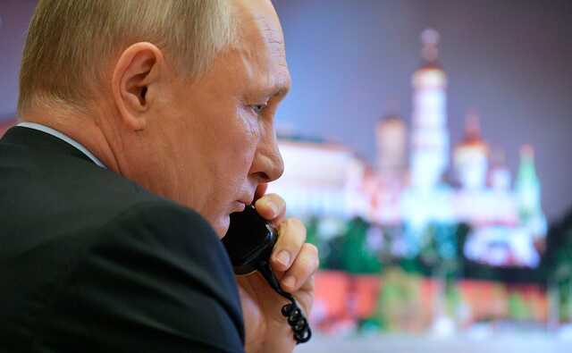 Путин и Байден завершили телефонный разговор, который длился около часа