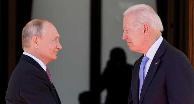 Байден в разговоре с Путиным пригрозил серьезными последствиями в случае вторжения