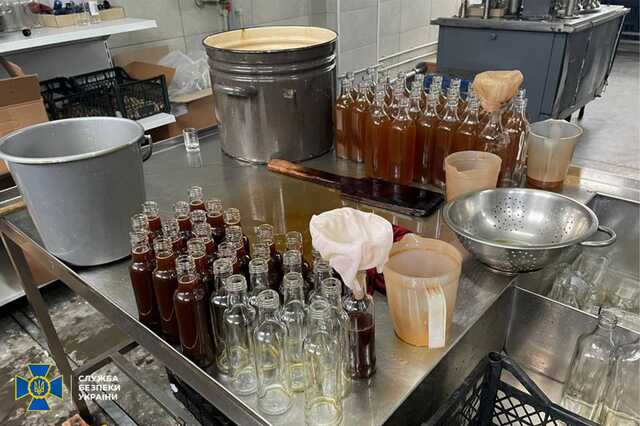 Во Львовской области нашли нелегальный спиртзавод