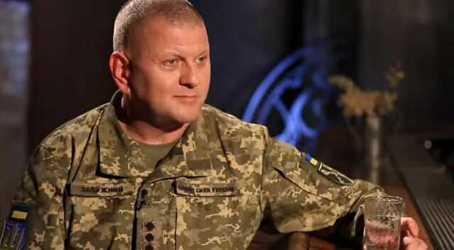 Залужный рассказал сколько военных стянула Россия к украинской границе