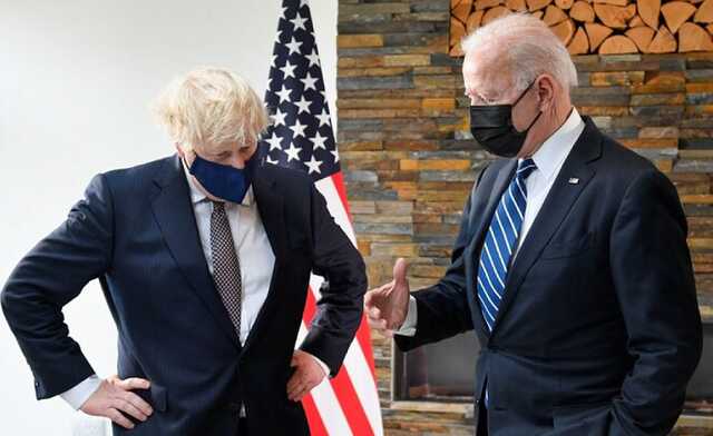 Байден и Джонсон видят ключевое окно для дипломатии и отступления России