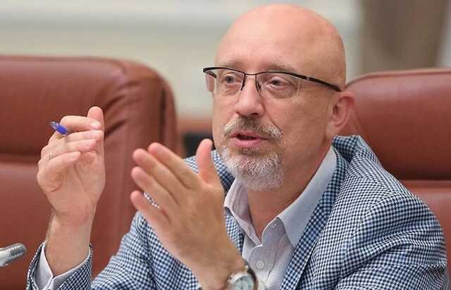 Военные учения проходят по всей Украине, – Резников