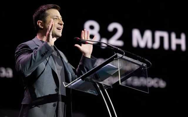 Обіцяні Зеленським безкоштовні смартфони для пенсіонерів прив’яжуть до паспортів, – Мінцифри