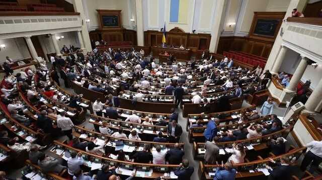 Рада поддержала законопроект, который введет карантин в законодательное поле Украины