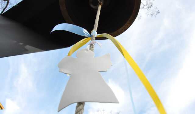 "Ангелы памяти" и панихида: в Киеве почтили память погибших в Революции Достоинства