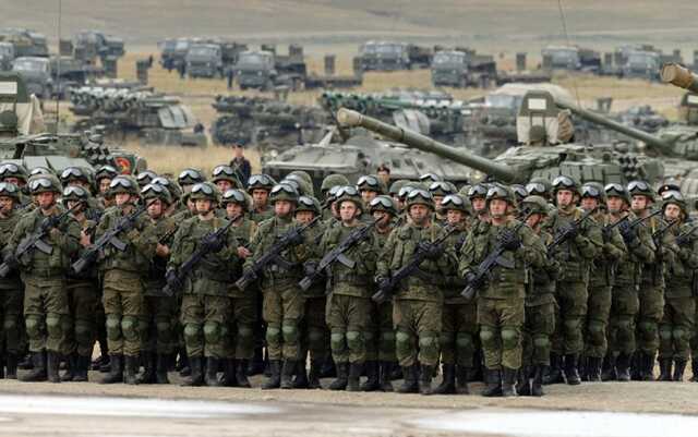 Россия развернула против Украины около 75% своих обычных войск, – СМИ