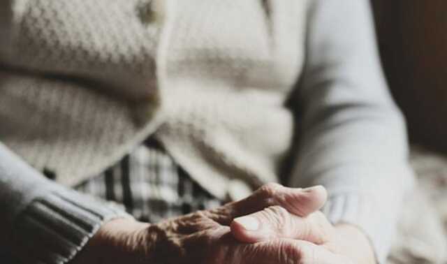 Под Винницей мужчина жестоко изнасиловал пенсионерку