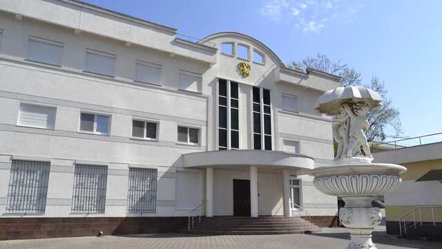 Консульство России в Одессе прекращает прием граждан