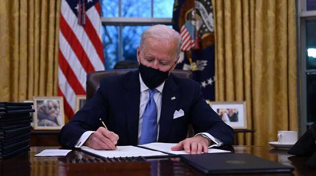 Байден подписал указ о санкциях против "ЛНР" и "ДНР"