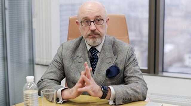 Глава Минобороны Украины отреагировал на решение РФ о признании "Л/ДНР"