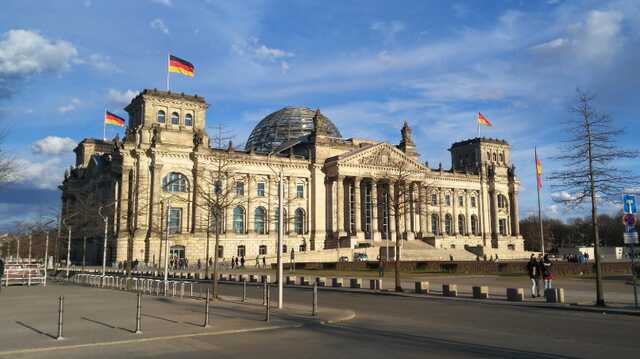 Депутат Бундестага: Нужно разрушить олигархическую систему Путина