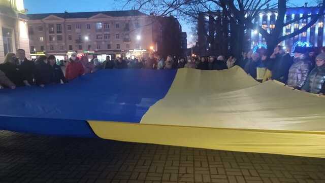 "Краматорск, Бахмут – это Украина": в Донецкой области устроили патриотические митинги