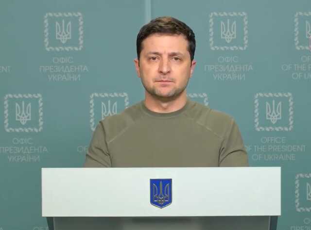 Зеленский: В Киев вошли диверсионные войска РФ