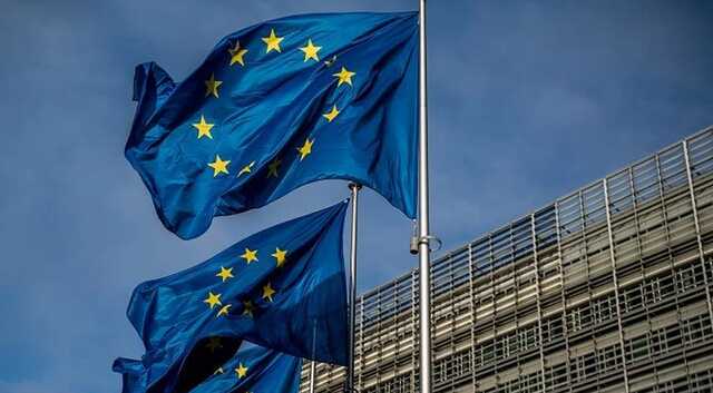 ЕС отказался от упрощенного визового режима с Россией