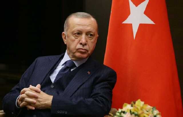 Турция запретила проход российских военных кораблей в Черное море