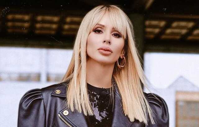 Лобода записала видеообращение, в котором со слезами призвала остановить войну в Украине