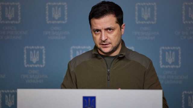 Зеленский требует полного закрытия неба для России