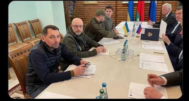 Украина и Россия начали второй раунд переговоров