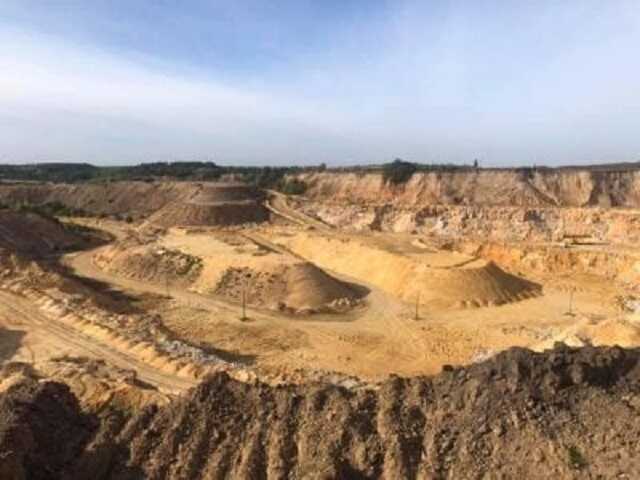 Глуховский карьер кварцитов планируют национализировать в пользу Украины