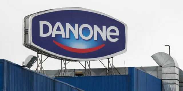 Danone продолжит работать в России, но пообещала остановить инвестиции
