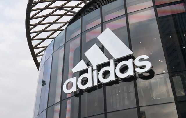 Adidas    ,    