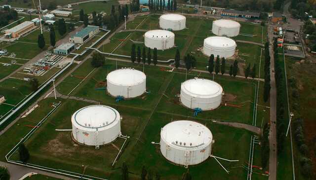 Обстрел нефтебаз в Житомирской области: воздух проверили на загрязнение