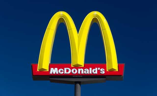 McDonald’s закроет все 850 ресторанов в России