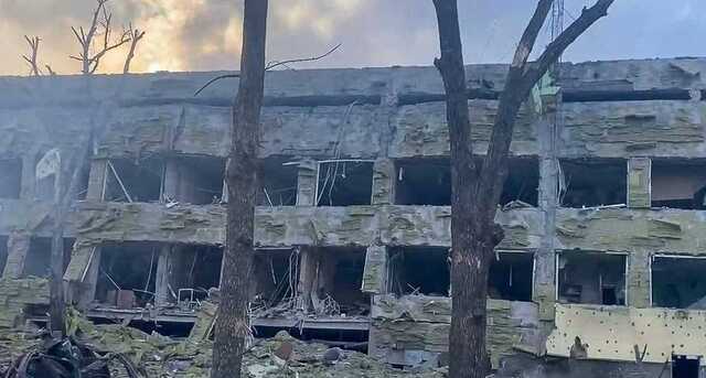 Там находились мамы с детьми: количество погибших после обстрела больницы в Мариуполе неизвестно