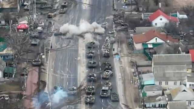 60-километровая российская колонна под Киевом уже рассосалась: снимки со спутника