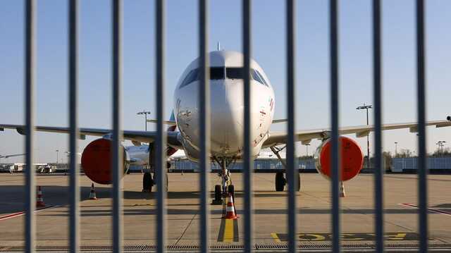 Пусть Израиль закроет аэропорт для российских самолетов, – посол Украины