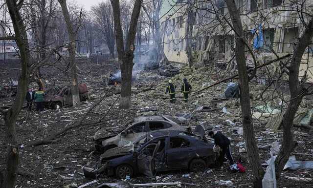 Як бреше пропаганда РФ: На прикладі обстрілу пологового будинку в Маріуполі