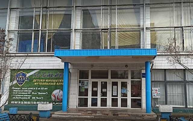 Российские оккупанты разбомбили завод "Зорю" в Николаеве