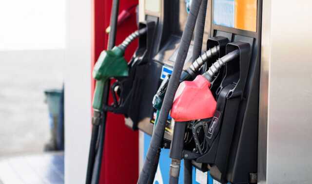 Кабмин предложил отменить акциз на топливо и снизить НДС