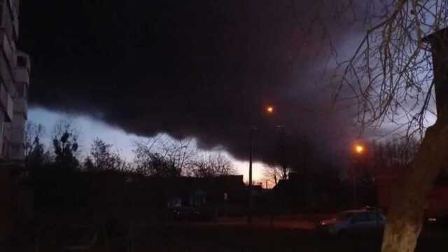 Возле Ровно слышны взрывы