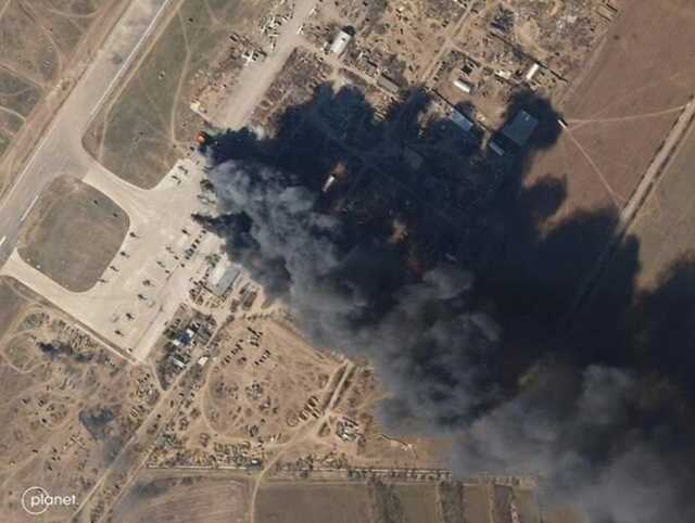 Під Херсоном українські захисники знищили вертольоти РФ: "підсмажена" авіація потрапила на супутникові знімки