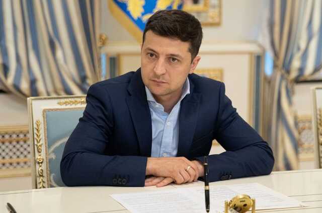 В Украине каждое утро будет минута молчания по погибшим в войне против России