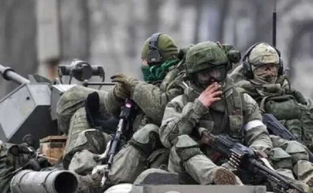 "Срочникам выдали только автомат и бронежилет": мать оккупанта пожаловалась на обман российского командования